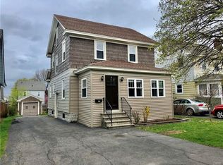 241 Winthrop Rd, Syracuse, NY 13206