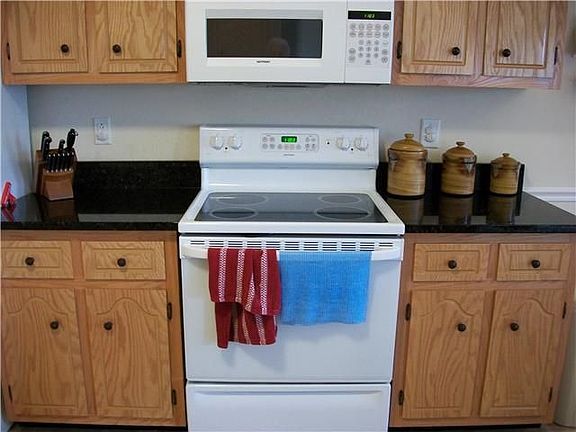 5th image of 892 Cindy Jo Ct