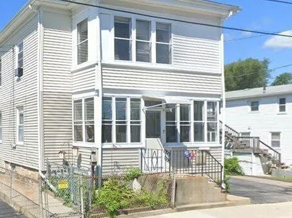 1223 Logee St, Woonsocket, RI 02895