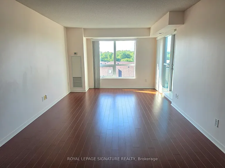 120 Dallimore Cir #504 — Photo 4