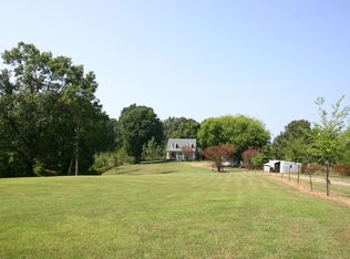 3848 Shiloh Canaan Rd, Palmyra, TN 37142