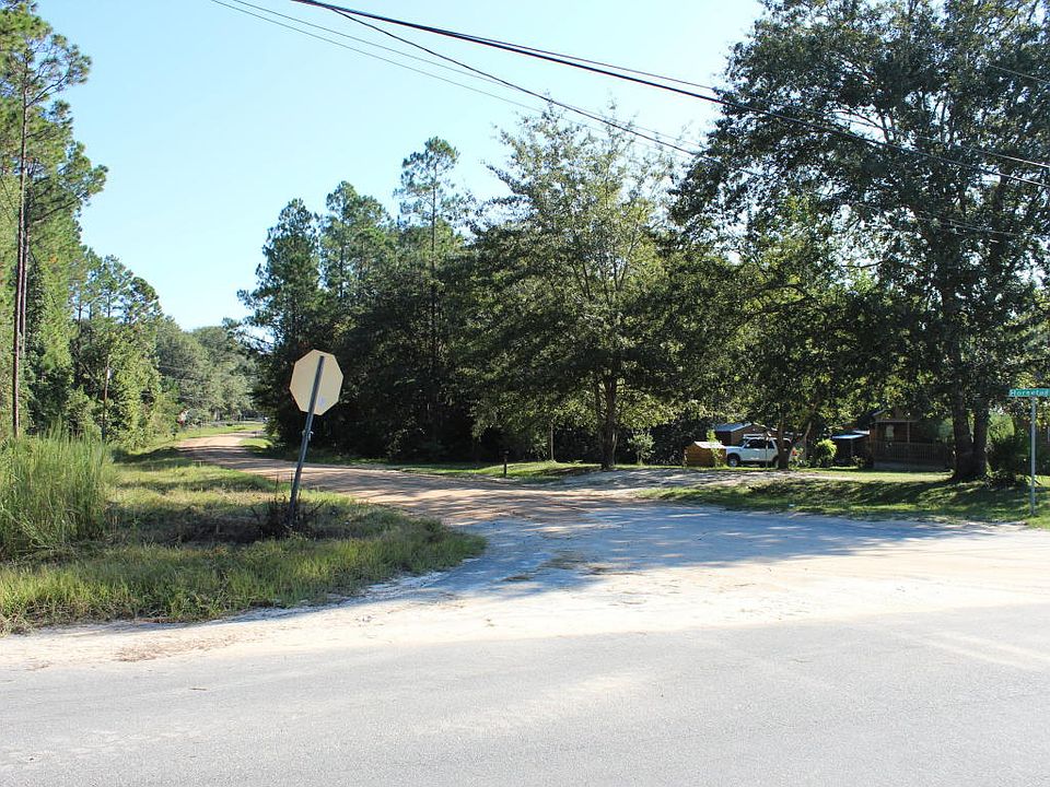 2nd image of 195 Horsetail Ave