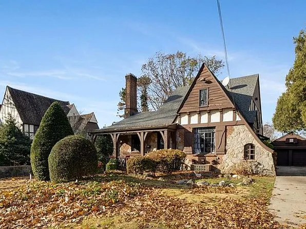 18237 Radnor Rd, Jamaica, NY 11432