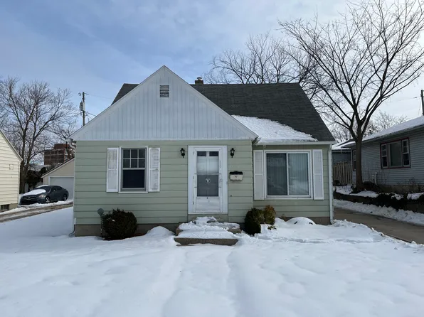 615 Washington Ave, Holland, MI 49423