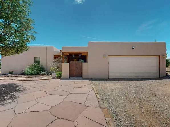 14 Estacada Rd, Santa Fe, NM 87508