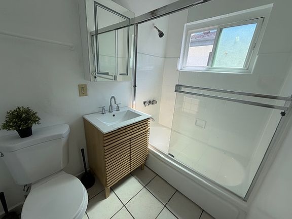 5th image of 1249 Brockton Ave APT 10