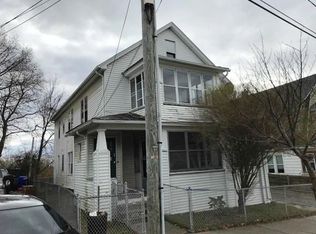 37-39 Algonquin Pl, Springfield, MA 01104