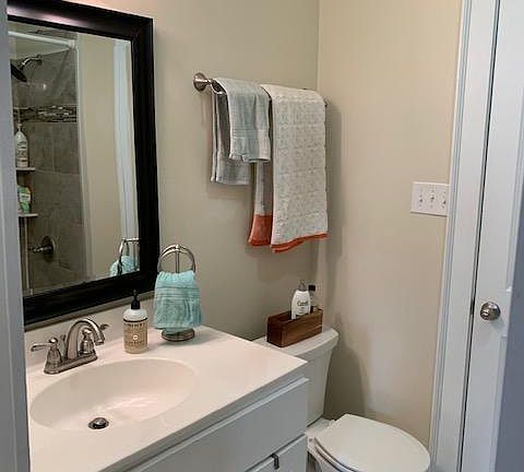 5th image of 205 S Boulevard APT 1