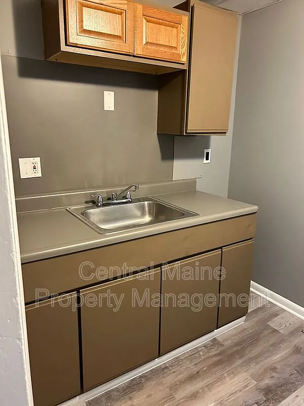 1 bed, 1.0 bath, 400 sqft, $850 — Photo 3