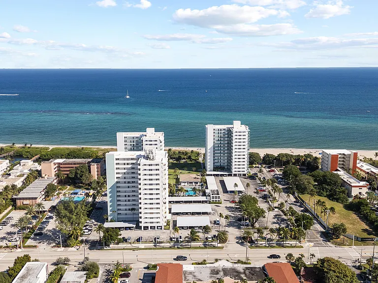 1630 N Ocean Blvd #812 — Photo 30