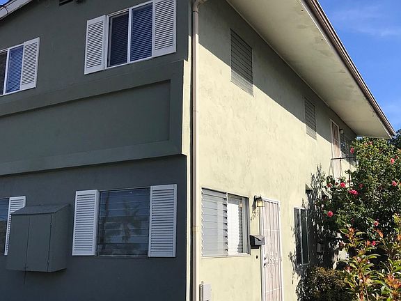2nd image of 4087 Lark St