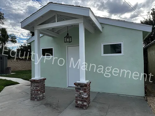 14318 Dittmar Dr Photo 1
