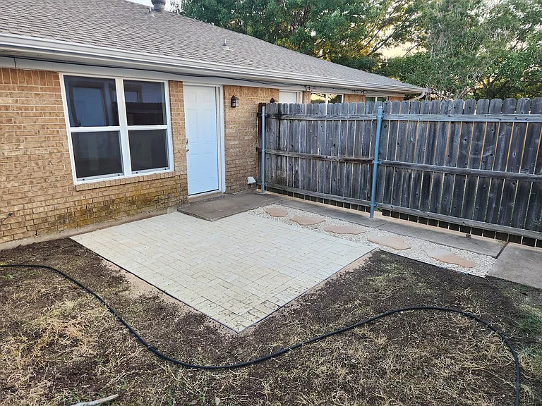 815 Sun Valley Dr — Photo 11
