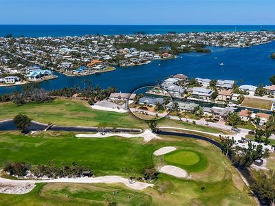 621 Ivanhoe Ln, Holmes Beach, FL, 34217