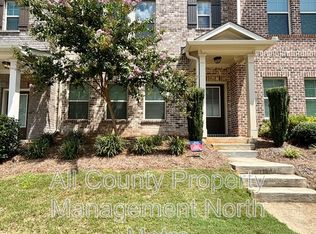 3518 Hidden Valley Cir, Lawrenceville, GA 30044