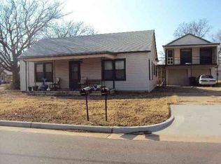 1415 S 11th St, Duncan, OK 73533