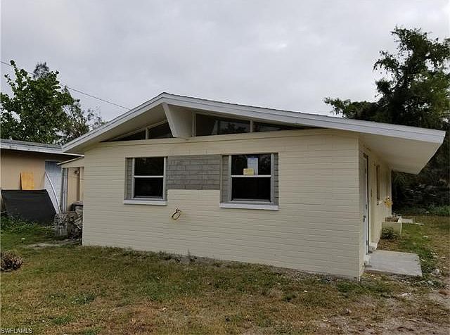 1st image of 5537/5539 2nd Ave