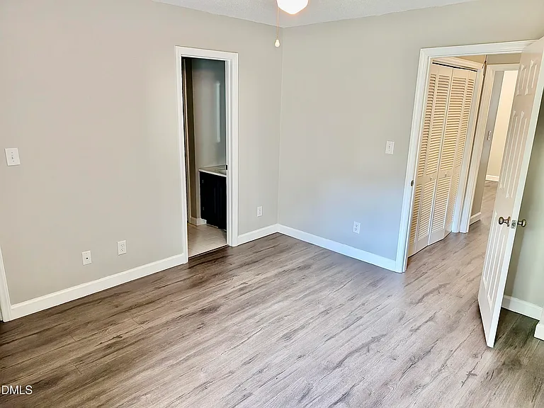 2849 Bedfordshire Ct — Photo 10