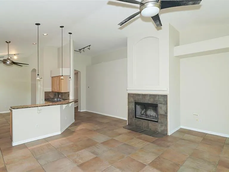 5453 New Covington Dr — Photo 12