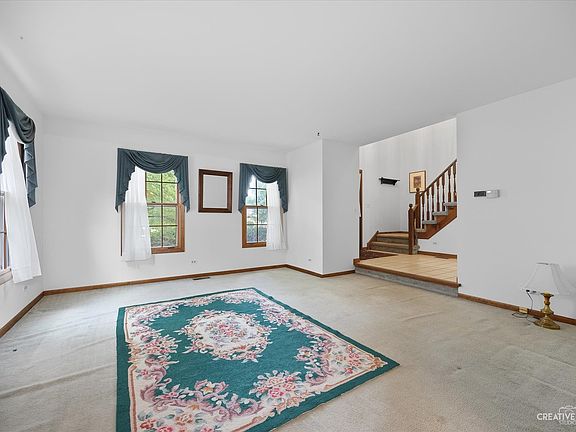 5th image of 798 Cottonwood Dr