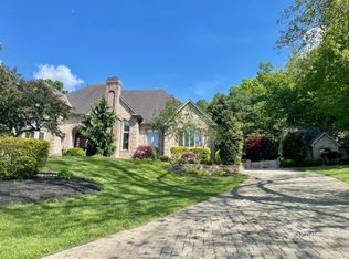 31 Coventry Ln, Athens, OH 45701