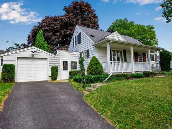 104 Grandview Ter, Batavia, NY 14020