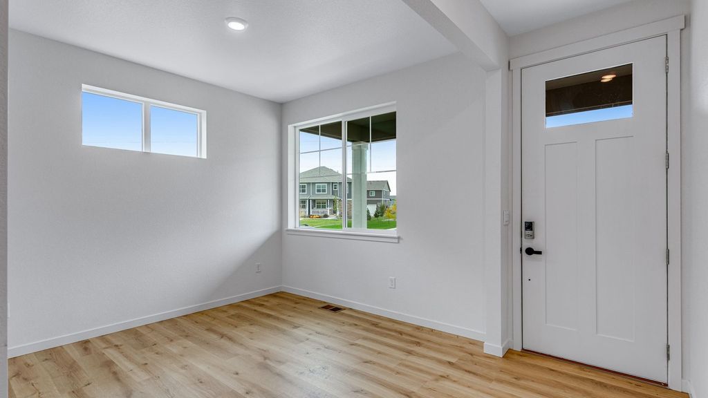 5614 Gelbray Pl