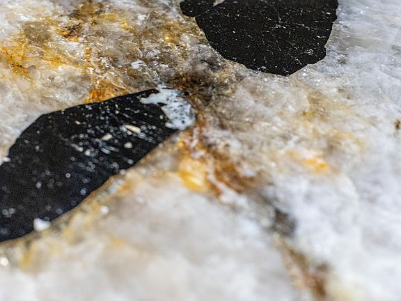 Stunning quartz countertops