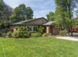 3086 Sudbury Rd, Cameron Park, CA 95682