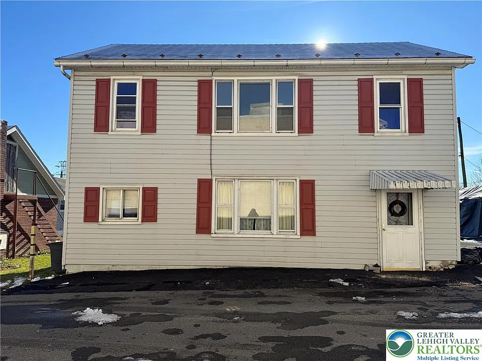 516 Heckman Ave