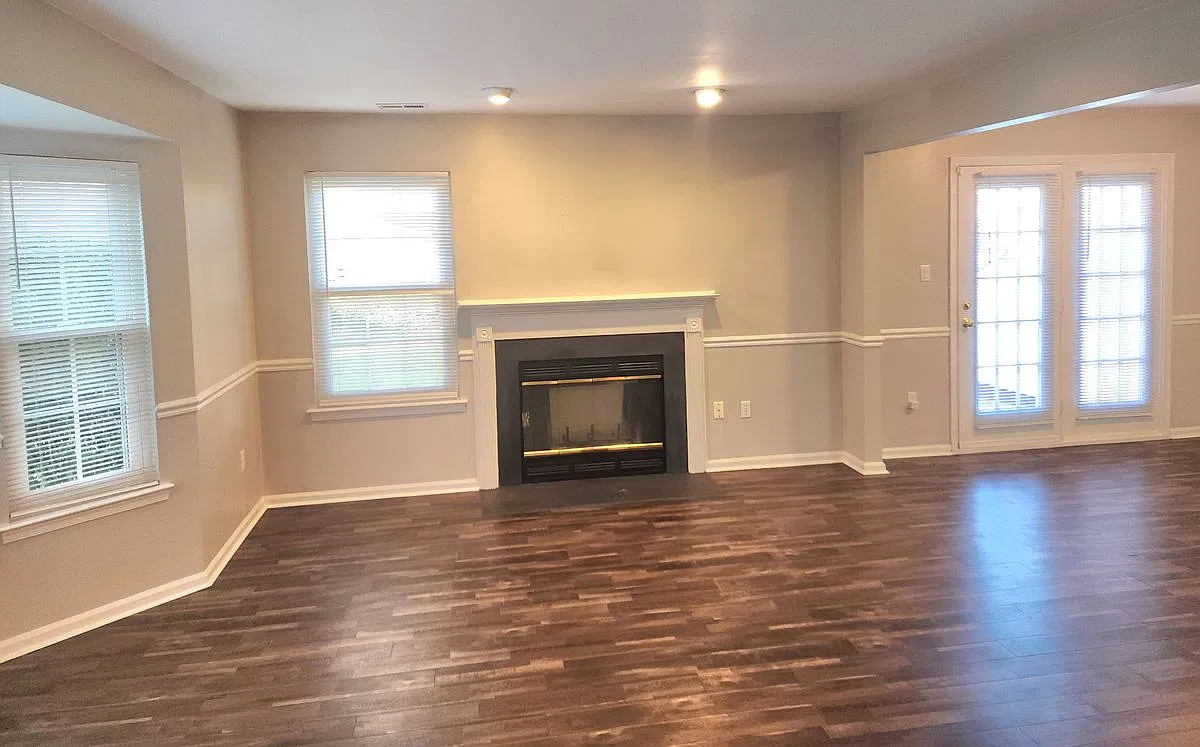 2 bed, 2.5 bath, 1290 sqft, $2,900 — Photo 1