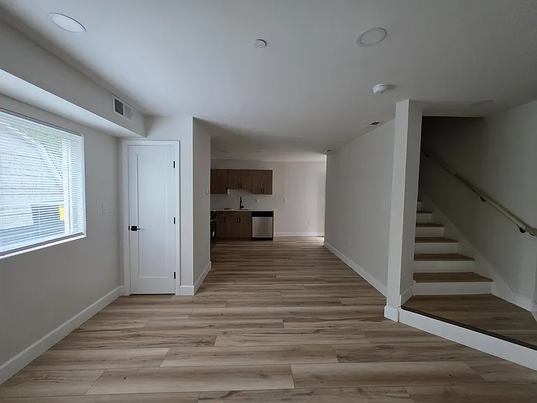 44 Warner St #3 — Photo 5