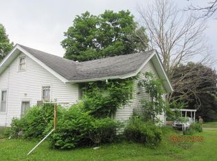 1003 1st St NW, Elkader, IA 52043