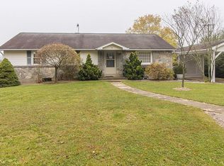 61 Willow Glen Rd, Morgantown, PA 19543