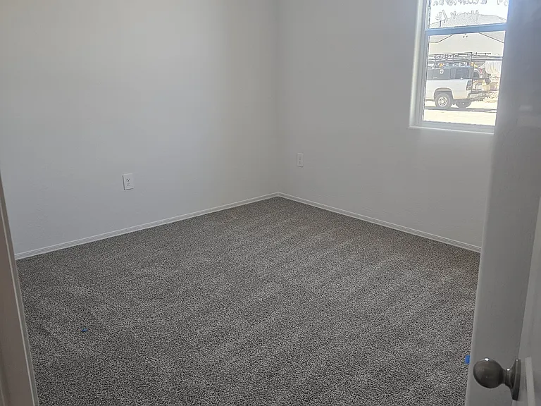 1584 E Currier Dr — Photo 14