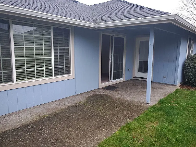 1674 Nunnwood Ln — Photo 10