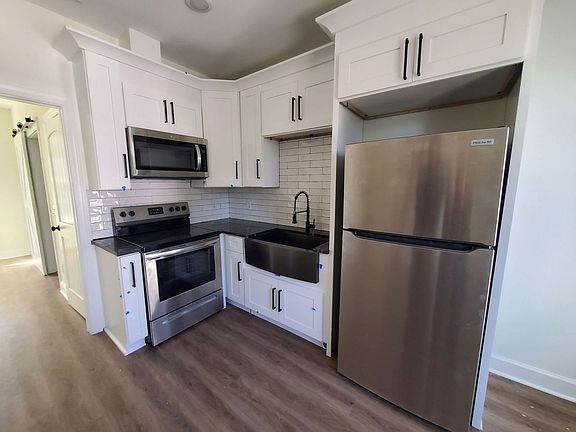 2nd image of 1011 E Waldburg St #A