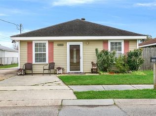 2505 Victor St, Chalmette, LA 70043