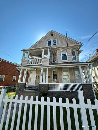 188 Monroe St Photo 1