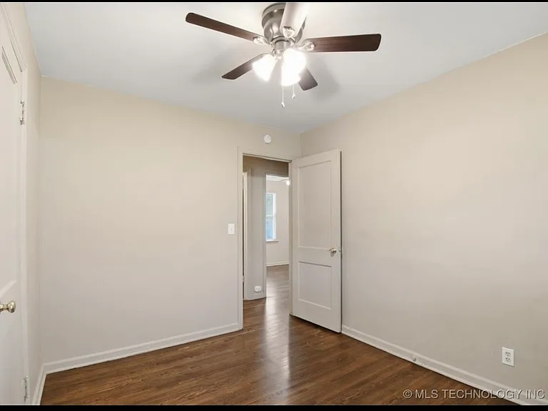 729 N 72nd East Ave — Photo 22