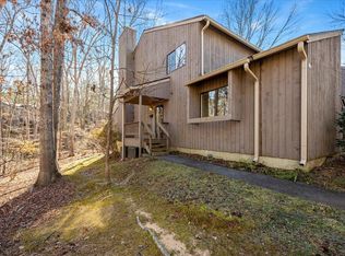 416 Fairoaks Cir, Chapel Hill, NC 27516
