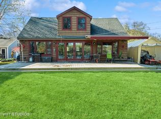 23865 N River Rd, Cary, IL 60013