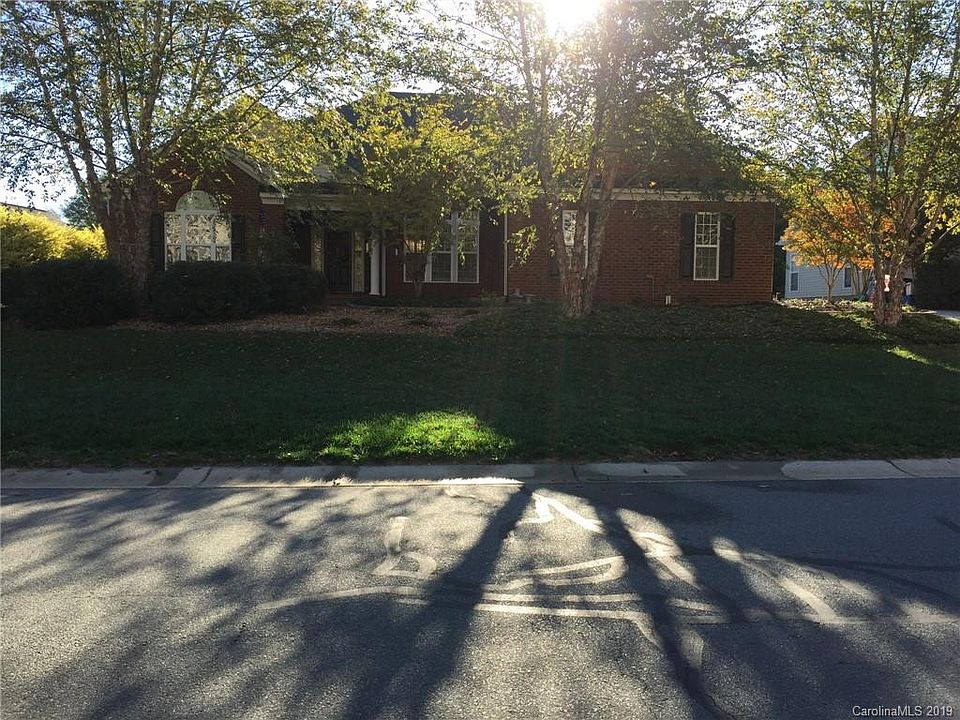 1st image of 10915 McCamie Hill Pl