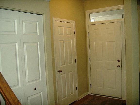 3rd image of 3001 Anton Dr #3001