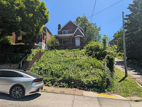 428 Connor St Photo 1
