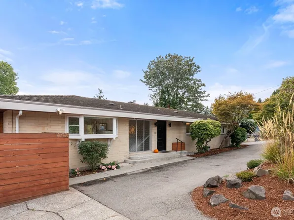7703 S 128th Street, Seattle, WA 98178