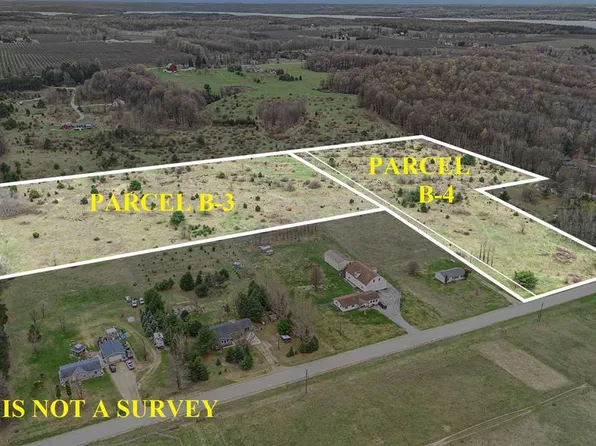 B 4 Stallman Rd, Rapid City, MI 49676