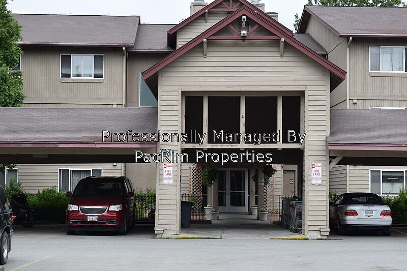 2nd image of 9200 Independence Dr #307