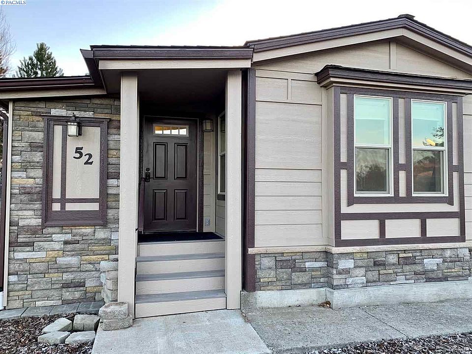 1st image of 255 NW Golden Hills Dr Space 52