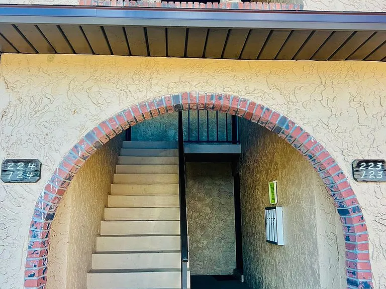 223 San Paulo Cir #8 — Photo 14